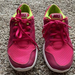 Nike girls flex experience